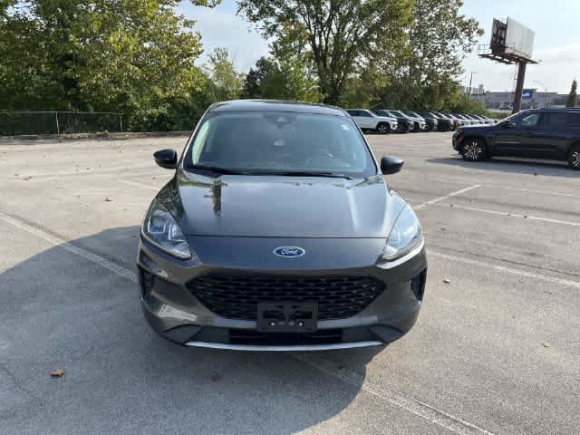 Used 2020 Ford Escape SE Sport AWD/4WD image 3