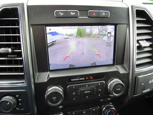 Used 2019 Ford F150 XLT w/ Equipment Group 302A Luxury AWD/4WD image 13