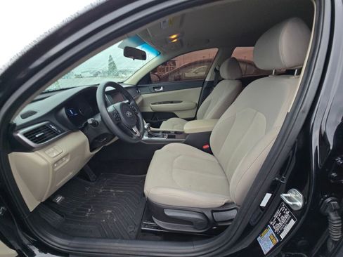 Used 2018 Kia Optima LX w/ 17" Alloy Wheels Package image 17