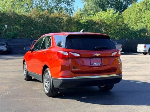 Used 2020 Chevrolet Equinox LT w/ Driver Convenience Package FWD image 6