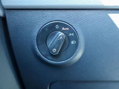 Used 2024 Volkswagen Taos S image 17