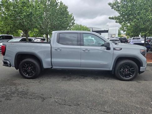Used 2024 GMC Sierra 1500 Elevation w/ X31 Off-Road Package AWD/4WD image 3