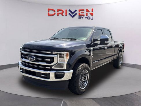 Used 2022 Ford F250 Platinum w/ FX4 Off-Road Package AWD/4WD image 8
