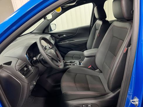 Used 2024 Chevrolet Equinox RS AWD/4WD image 18