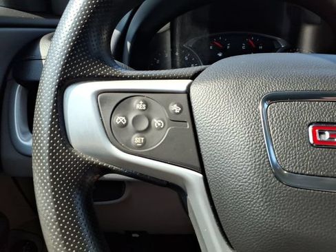 Used 2023 GMC Terrain SLE w/ Driver Convenience Package AWD/4WD image 14