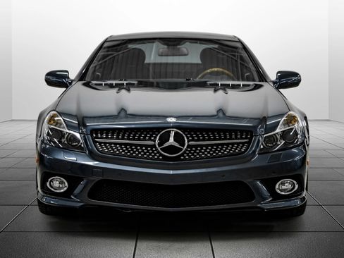 Used 2012 Mercedes-Benz SL 550 image 8