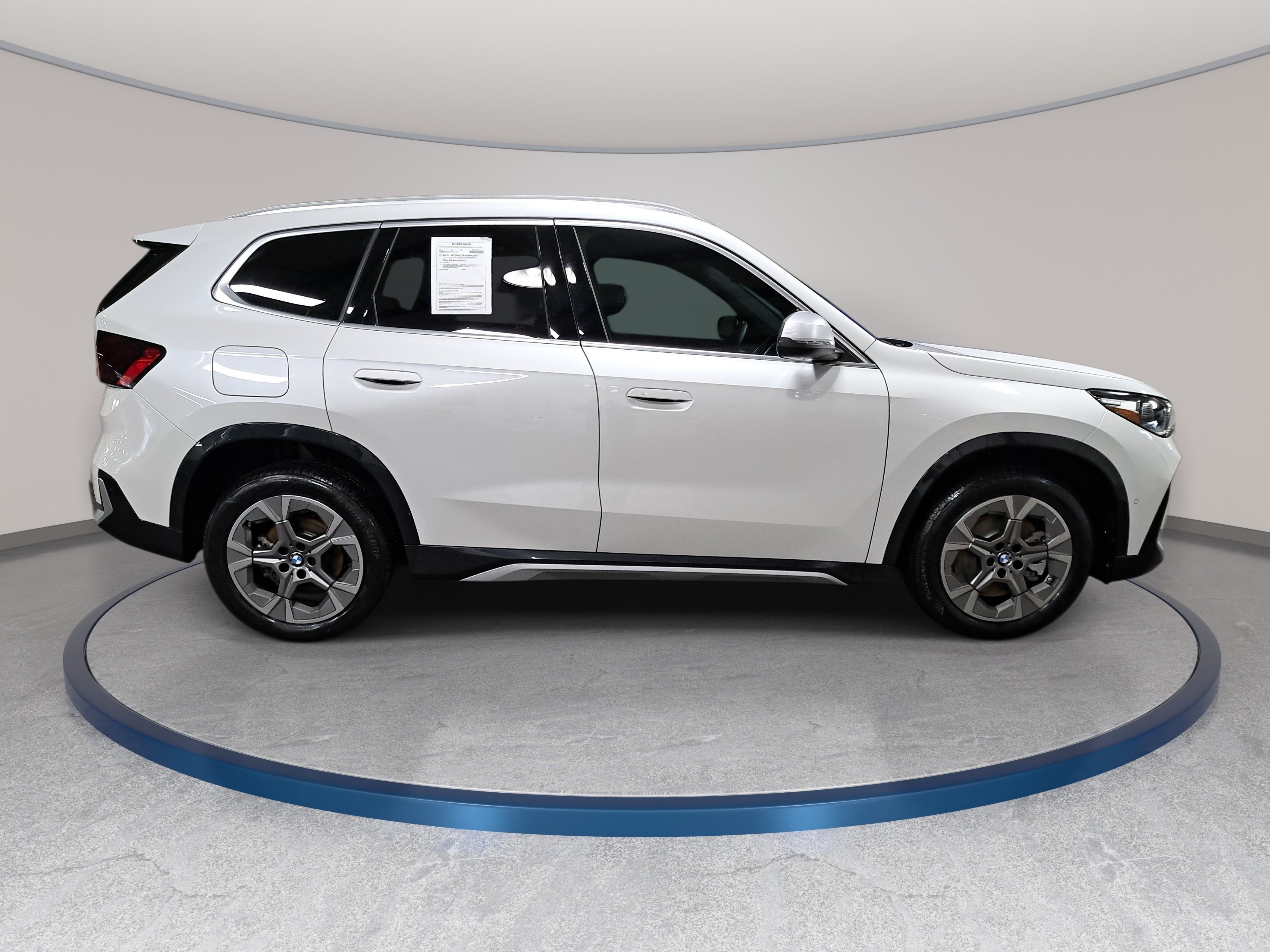 Certified 2023 BMW X1 xDrive28i w/ Convenience Package AWD/4WD image 5