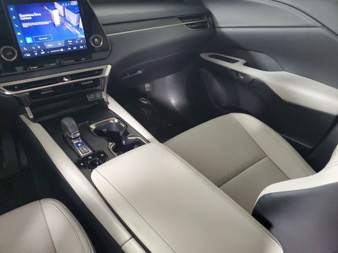 Used 2023 Lexus RX 350 Premium w/ Cold Area Package FWD image 17