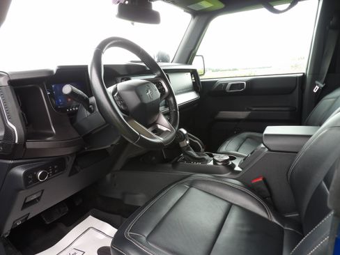Used 2021 Ford Bronco First Edition AWD/4WD image 11