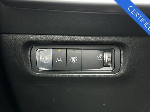 Certified 2025 Honda Prologue Eco image 31
