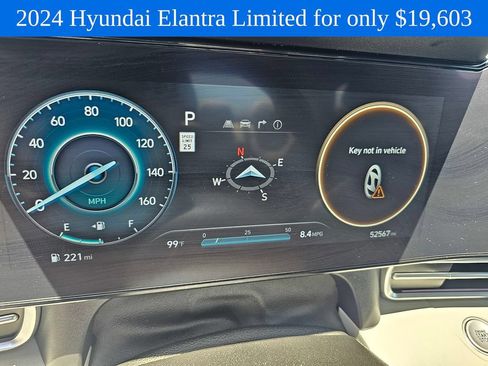 Used 2024 Hyundai Elantra Limited FWD image 26