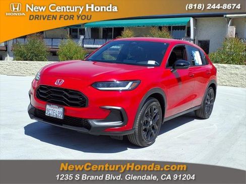 Used 2023 Honda HR-V Sport image 1