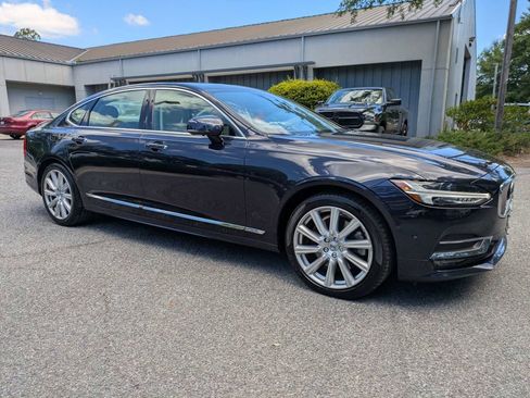 Used 2019 Volvo S90 T6 Inscription AWD/4WD image 2