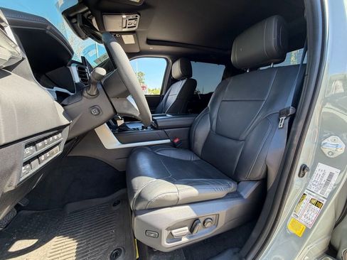 Used 2025 Toyota Tundra Platinum image 5