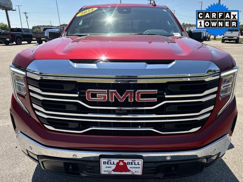 Used 2024 GMC Sierra 1500 SLT w/ SLT Premium Plus Package AWD/4WD image 9