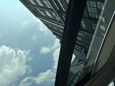 Certified 2024 Volvo XC60 T8 Plus w/ Climate Package image 37