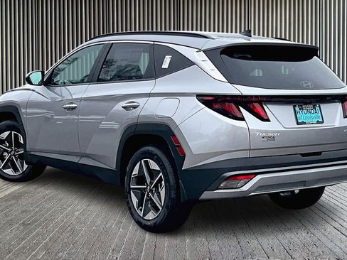 New 2026 Hyundai Tucson SEL image 3