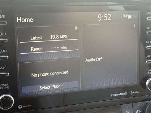 Used 2021 Toyota Highlander XLE image 18