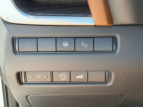 New 2026 Nissan Rogue Platinum w/ Platinum Premium Package AWD/4WD image 12
