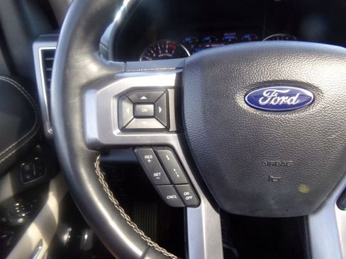 Used 2021 Ford Expedition Platinum AWD/4WD image 14