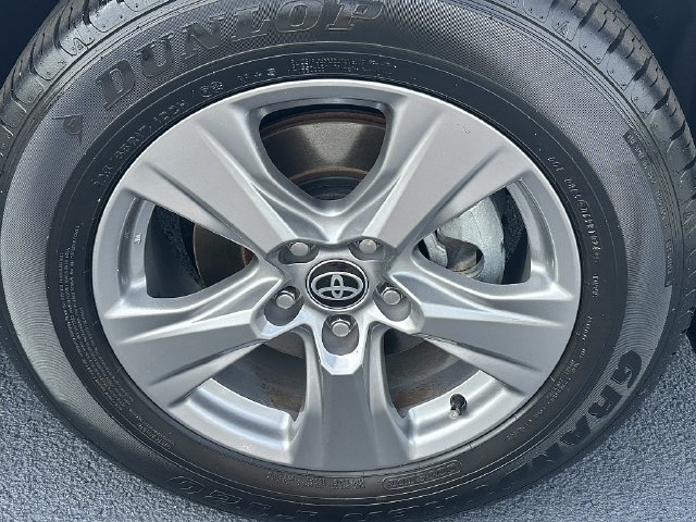 Certified 2024 Toyota RAV4 XLE w/ Convenience Package FWD image 10