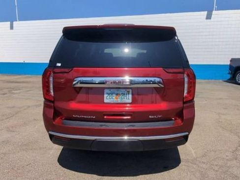Certified 2024 GMC Yukon XL SLT RWD image 7