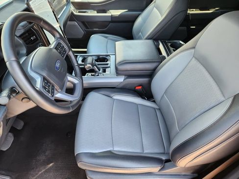 Used 2025 Ford F150 Lightning Lariat AWD/4WD image 17