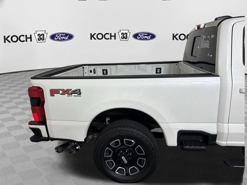 New 2025 Ford F250 Platinum image 9