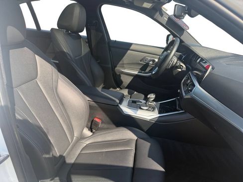 Used 2019 BMW 330i Sedan w/ Driving Assistance Package RWD image 16