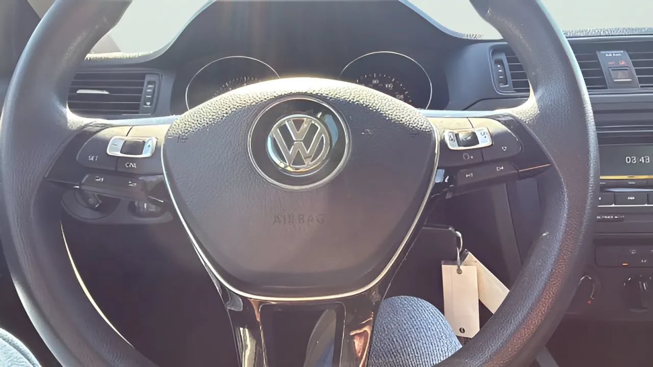 Used 2015 Volkswagen Jetta S FWD image 11