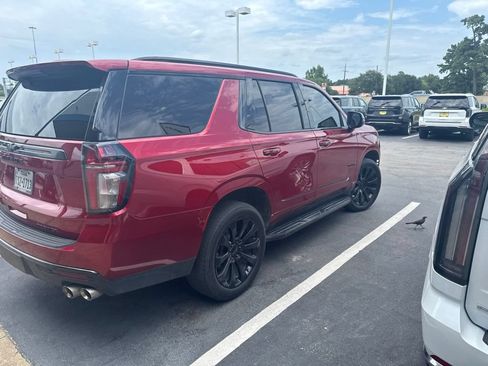 Used 2024 Chevrolet Tahoe Premier RWD image 1