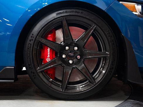 Used 2020 Ford Mustang Shelby GT500 w/ Carbon Fiber Track Pack RWD image 10