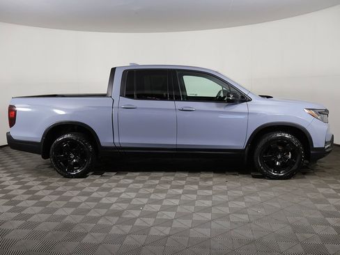 Used 2025 Honda Ridgeline Black Edition image 21