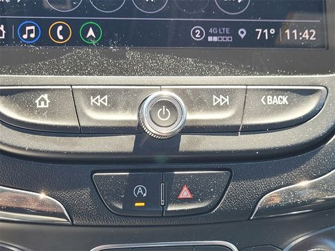 Used 2022 Chevrolet Equinox RS w/ RS Leather Package image 20