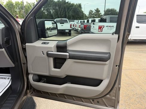 Used 2020 Ford F150 XLT w/ Equipment Group 301A Mid RWD image 11