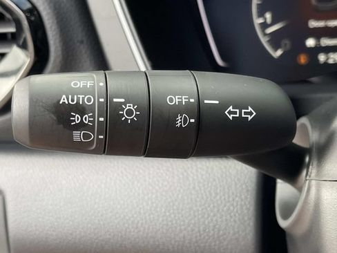 Used 2025 Honda Pilot Touring image 42