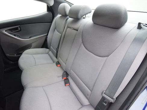 Used 2012 Hyundai Elantra GLS w/ Preferred Pkg 3 FWD image 18