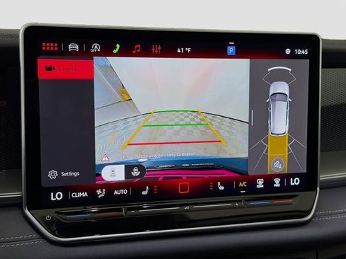 New 2026 Volkswagen Tiguan SE image 16