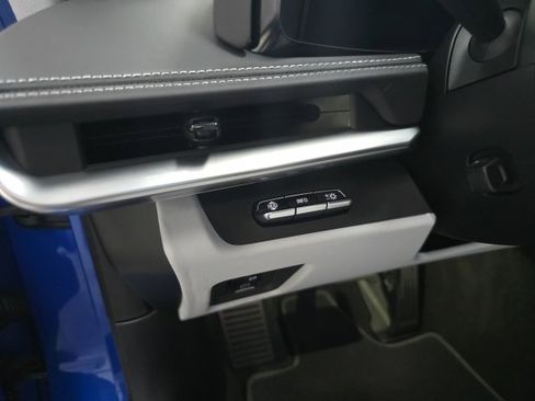 Used 2022 Chevrolet Corvette Stingray Premium Cpe w/ Z51 Performance Package image 14