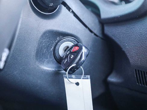 Used 2012 Toyota Corolla S image 23