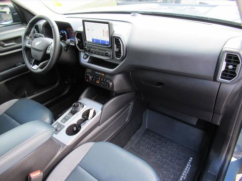 Used 2023 Ford Bronco Sport Outer Banks w/ Tech Package image 10