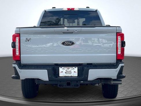 New 2026 Ford F350 Lariat w/ Black Appearance Package AWD/4WD image 4