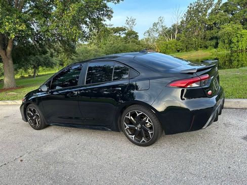 Used 2025 Toyota Corolla FX w/ Convenience Package FWD image 4