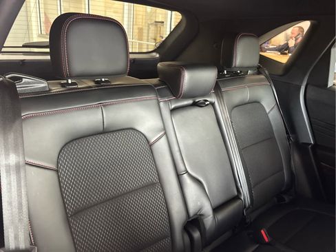 New 2025 Ford Escape ST-Line w/ Tech Pack #1 image 28