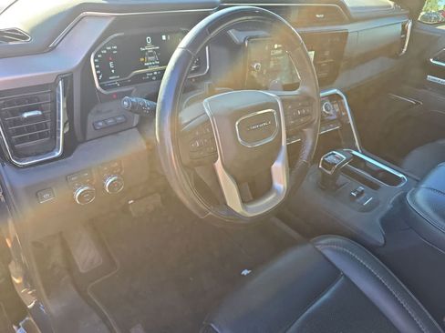 Used 2023 GMC Sierra 1500 Denali w/ Technology Package image 17
