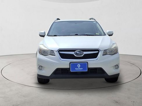 Used 2014 Subaru Crosstrek 2.0i Premium AWD/4WD image 3