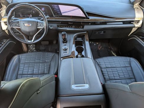 Used 2024 Cadillac Escalade ESV Sport Platinum AWD/4WD image 20