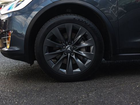 Used 2017 Tesla Model X 100D image 13