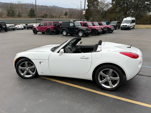Used 2008 Pontiac Solstice Convertible w/ Preferred Package image 37