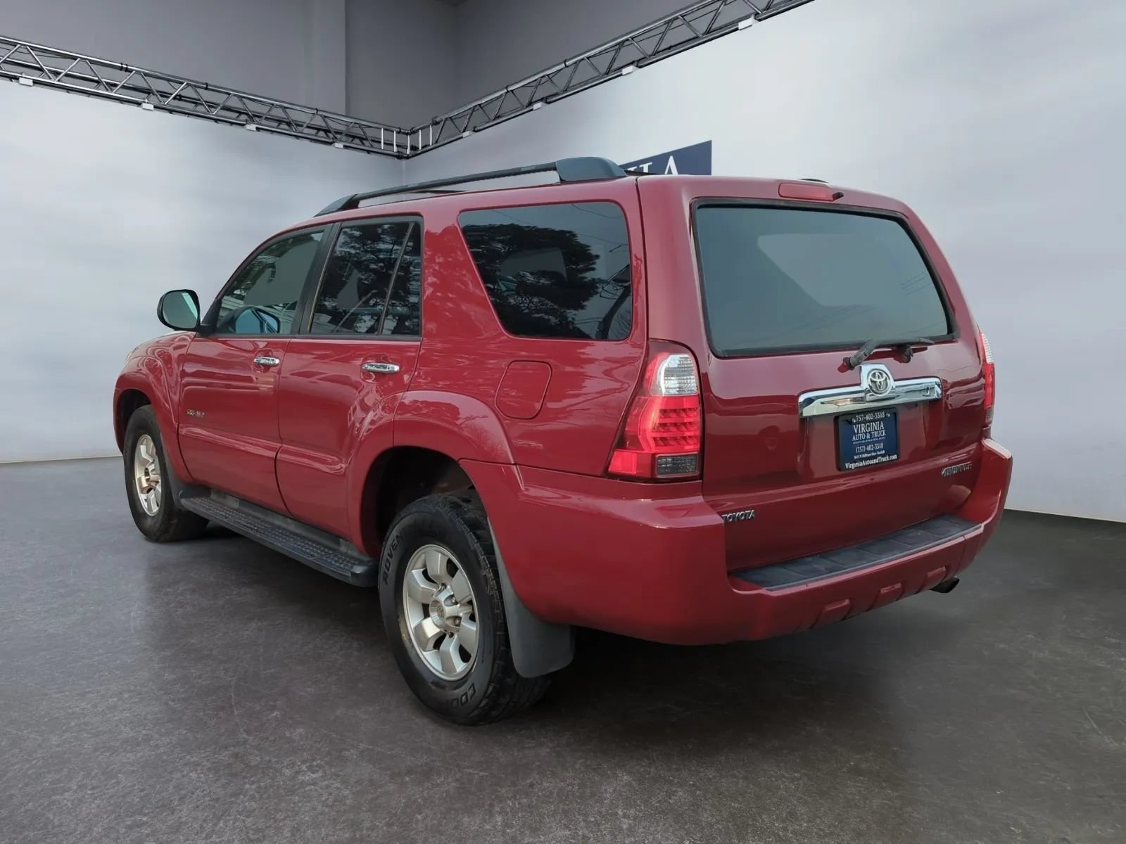 Used 2006 Toyota 4Runner SR5 AWD/4WD image 9